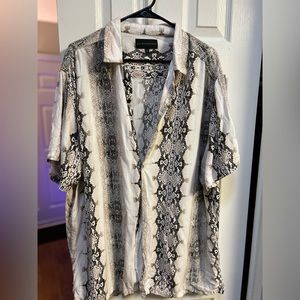 NB Mens Snake-print Button